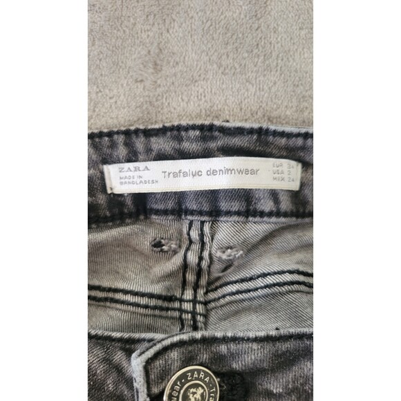 Zara Trafaluc Denimwear Distressed Black Skinny Jeans - Picture 3 of 3